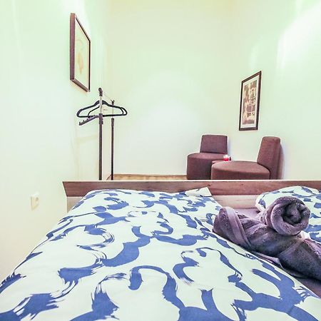 Disc Cozy Rooms In Liesing เวียนนา ภายนอก รูปภาพ