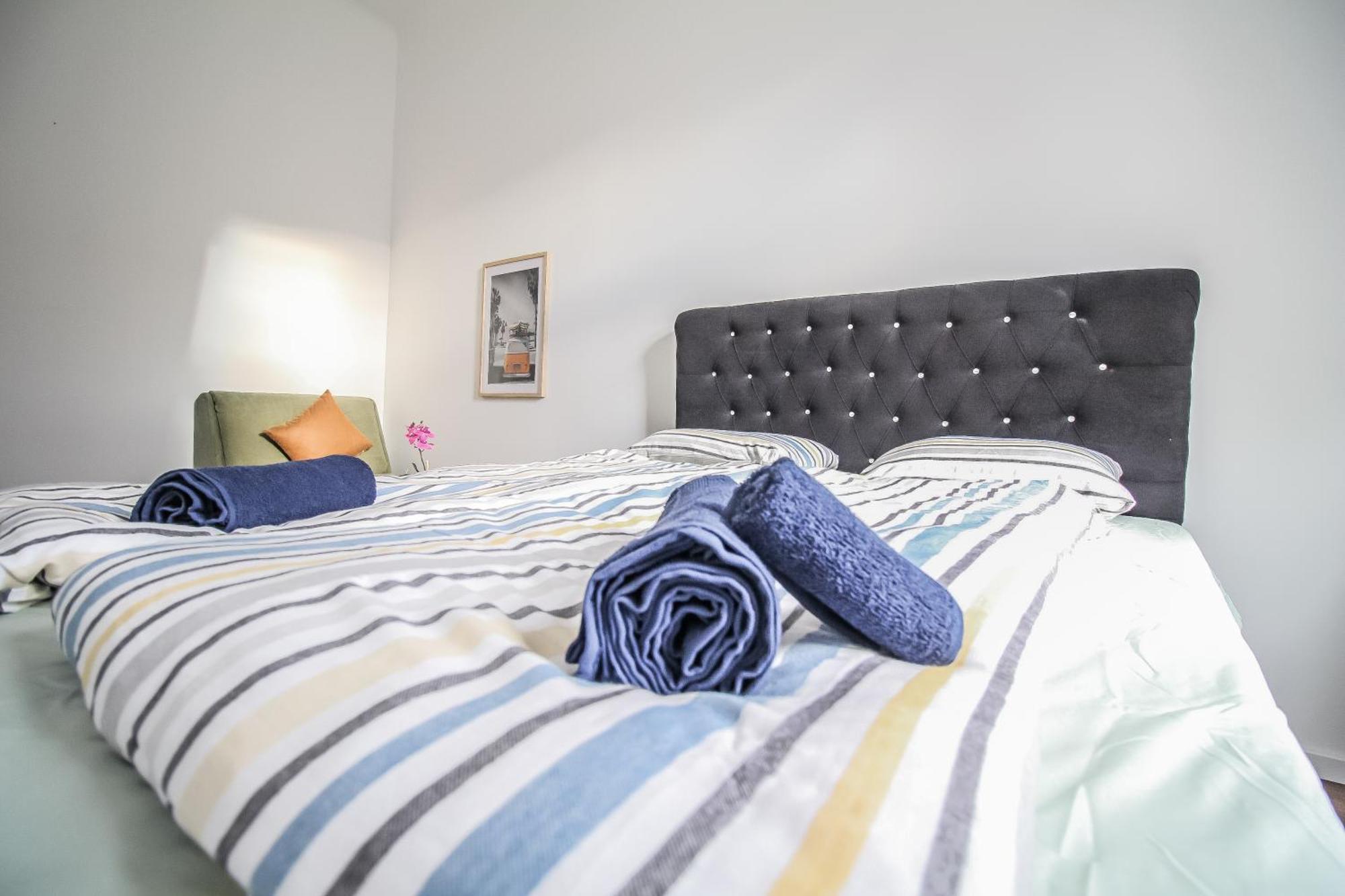 Disc Cozy Rooms In Liesing เวียนนา ภายนอก รูปภาพ