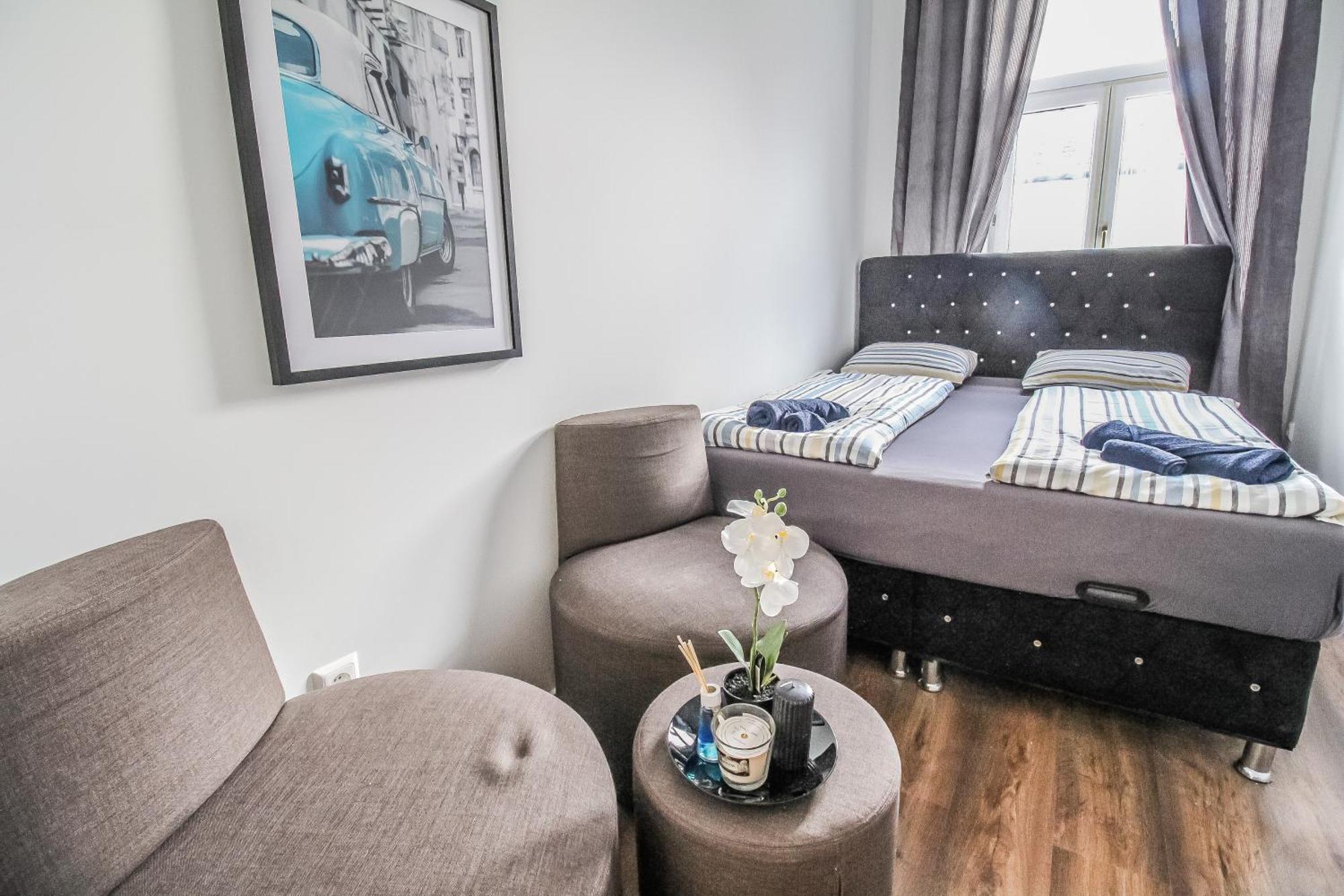 Disc Cozy Rooms In Liesing เวียนนา ภายนอก รูปภาพ