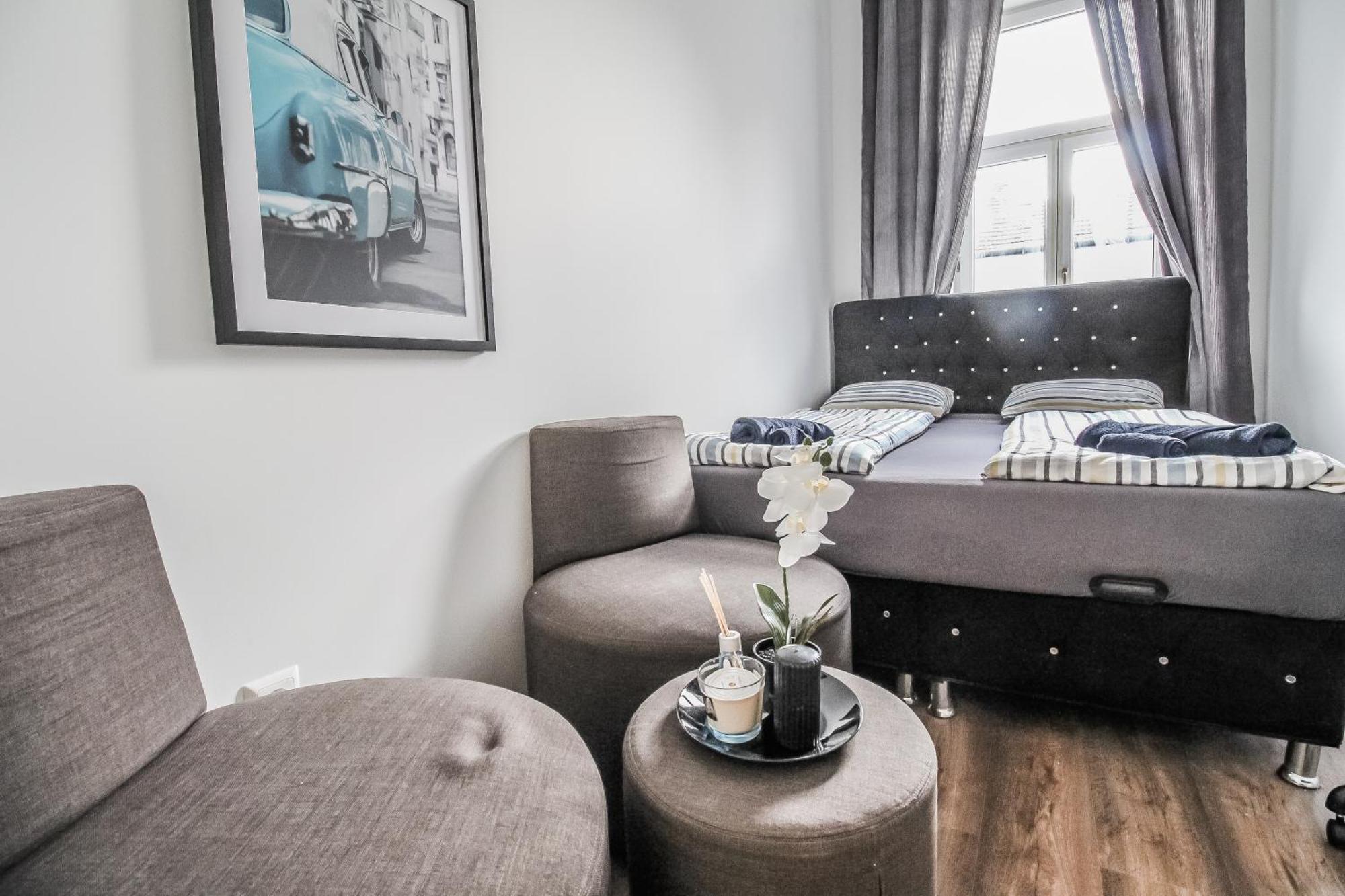 Disc Cozy Rooms In Liesing เวียนนา ภายนอก รูปภาพ