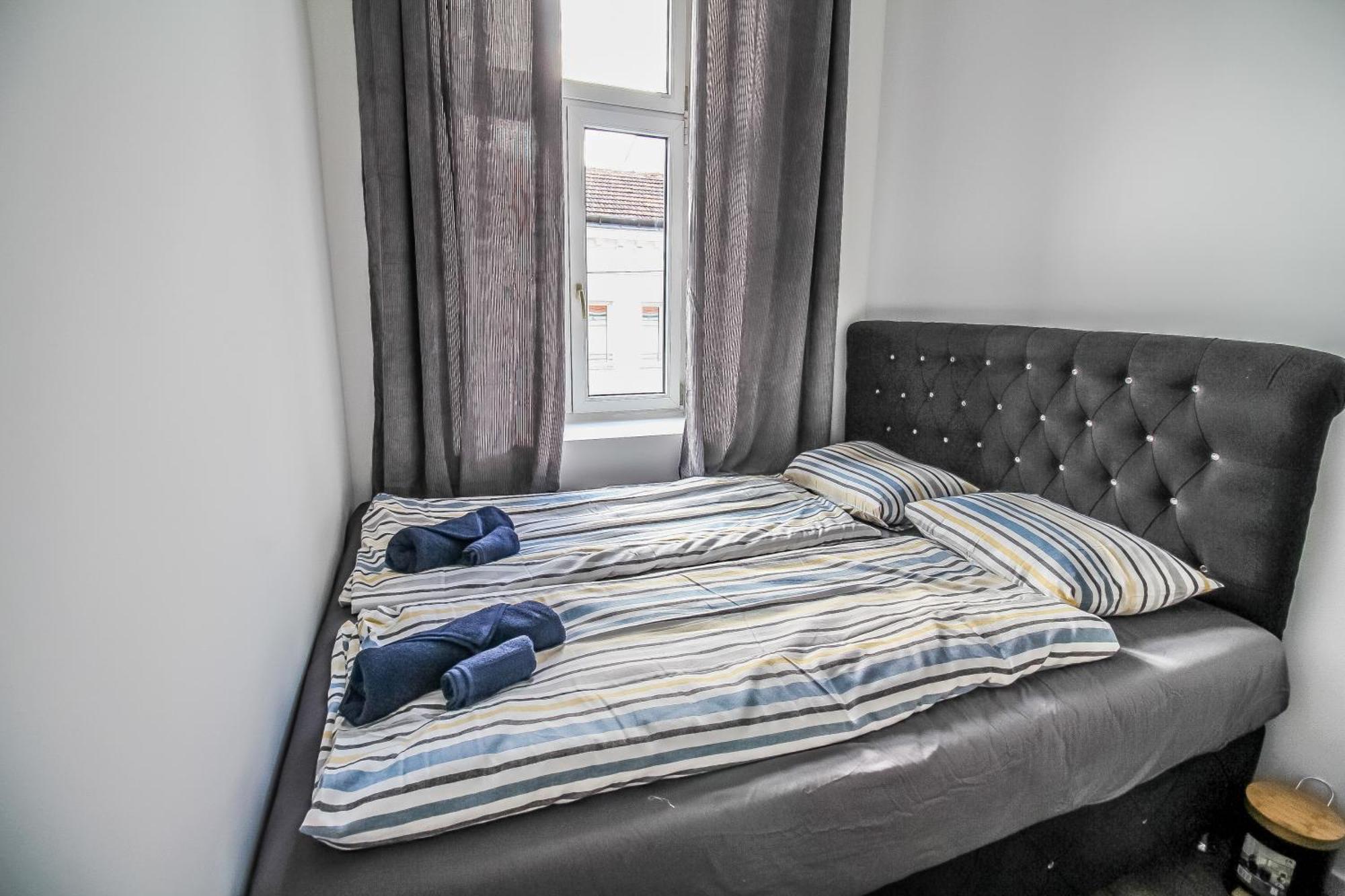 Disc Cozy Rooms In Liesing เวียนนา ภายนอก รูปภาพ