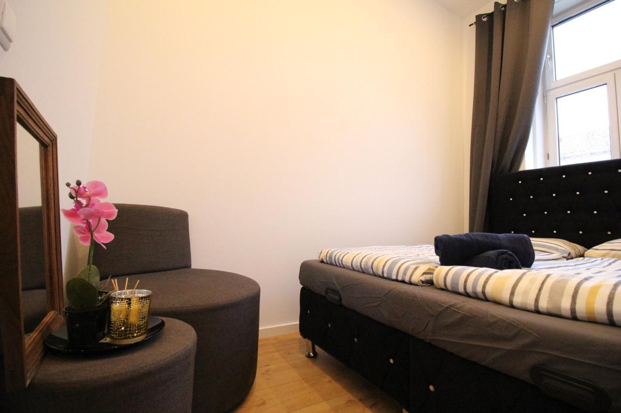 Disc Cozy Rooms In Liesing เวียนนา ภายนอก รูปภาพ